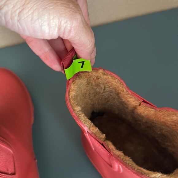 CHOOKA Chelsea Fur Lined Rain Boot Red *NEW* - Picture 6 of 8